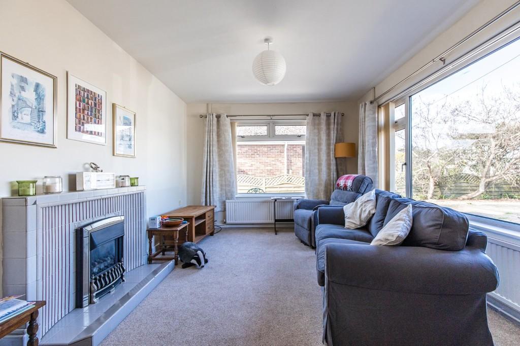 Hunstanton 2 bed detached bungalow for sale £485,000