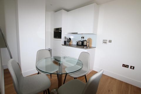 2 bedroom apartment for sale, Slough