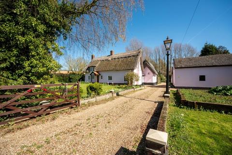 3 bedroom detached house for sale, Stowupland