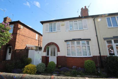 3 bedroom semi-detached house for sale - Dalefield Road, Normanton