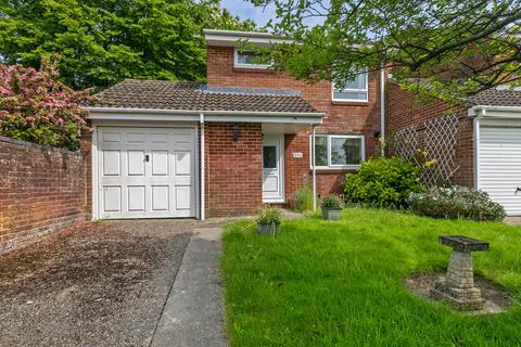 29a May Tree Close, Winchester, SO22 4JE