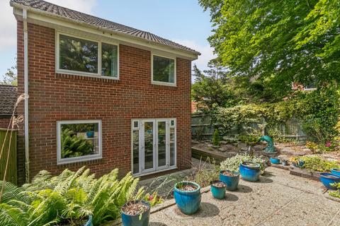 29a May Tree Close, Winchester, SO22 4JE