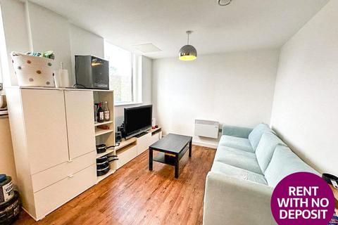 2 bedroom flat to rent, Trident Apartments, Ashton Lane, Sale, Greater Manchester, M33