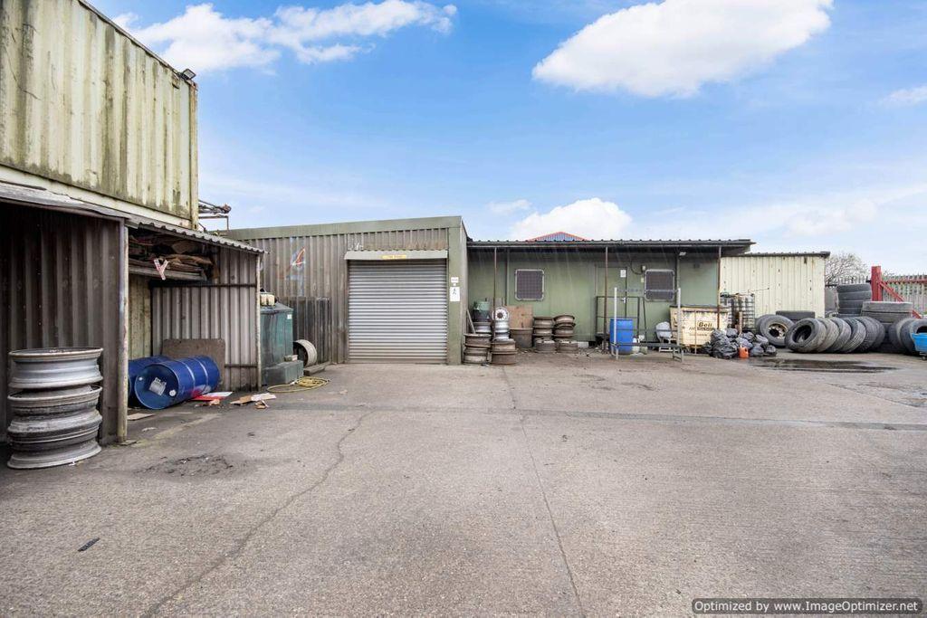 Yard at Side