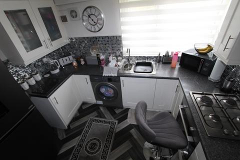 2 bedroom flat for sale, Beech Avenue, Chelmsley Wood