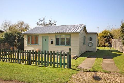 3 bedroom chalet for sale, 1ST MAIN ROAD, HUMBERSTON FITTIES