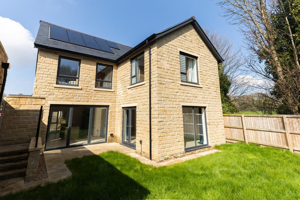 way, Stannington, Sheffield 5 bed detached house £2,500 pcm (£