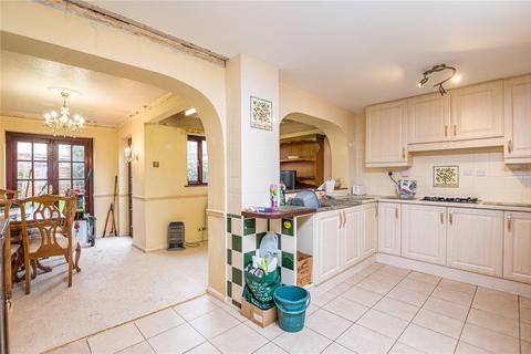 112 Conway Avenue, Great Wakering, Southend-on-sea, SS3 0DD