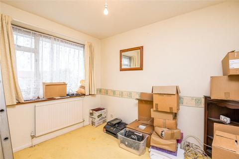 112 Conway Avenue, Great Wakering, Southend-on-sea, SS3 0DD