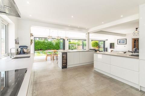 5 bedroom semi-detached house for sale, Barnfield Gardens, Ditchling