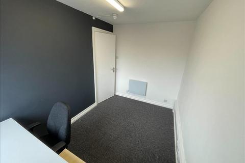 Serviced office to rent, 91-99 Botley Road,,