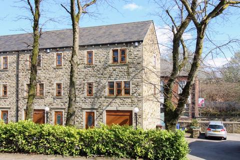 1 Madens Square, Littleborough, OL15 9AJ