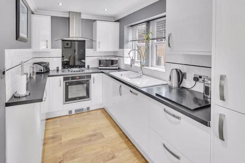1 Madens Square, Littleborough, OL15 9AJ