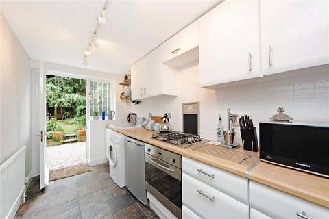 1 bedroom apartment to rent, Aldridge Road Villas, London, W11