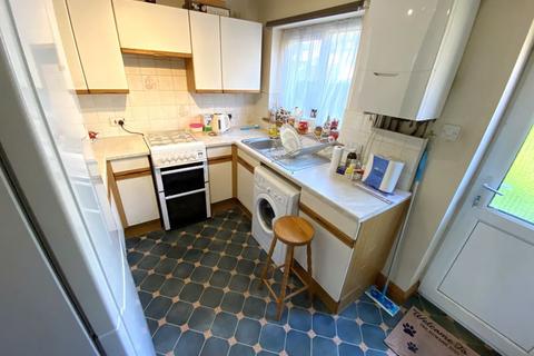 2 bedroom terraced house for sale, Arctic Road, Cowes