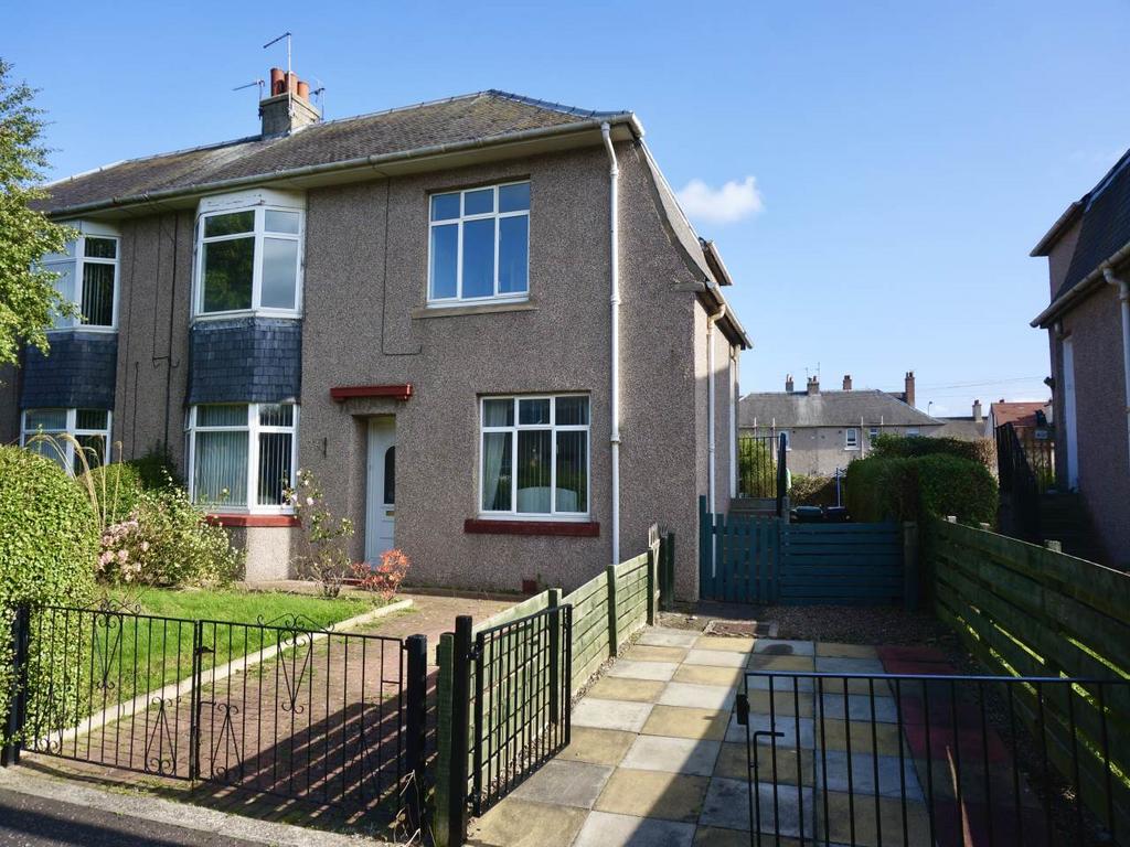 Crewe Road West, Granton, Edinburgh 2 bed flat £895 pcm (£207 pw)