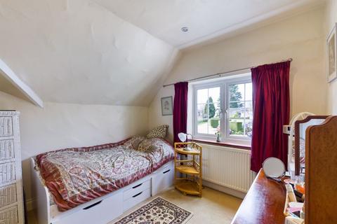 7 Chequers Close, Walton On The Hill, Tadworth, KT20 7SR