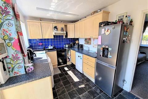 3 bedroom semi-detached house for sale, Blanchard Close, Leominster, Herefordshire, HR6 8SH