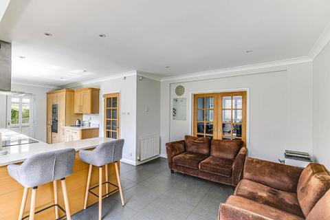 39 Glebe Hyrst, South Croydon, CR2 9JJ