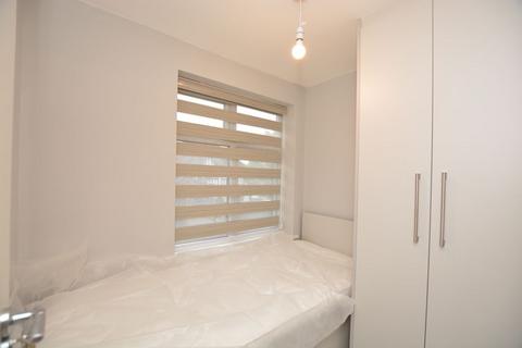 undefined, Greenford Gardens