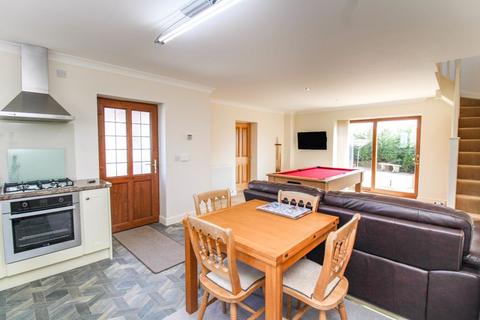 210 Bagnall Road, Stoke-on-trent, ST2 7NE