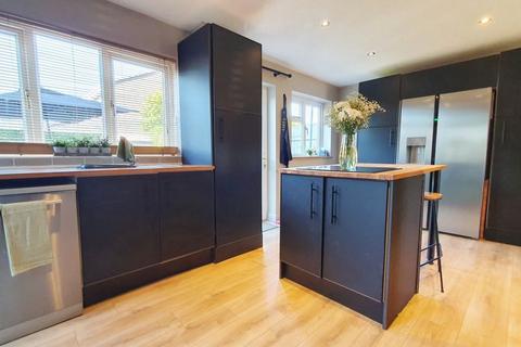 5 Bullfinch Road, Abbeydale, Gloucester, GL4 4WX