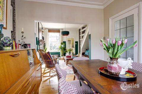 124 Morley Avenue, London, N22 6NP