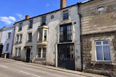 2 bedroom apartment for sale, North Parade, Frome
