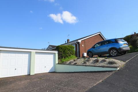 4 bedroom bungalow to rent, Sideling Fields, Tiverton, Devon, EX16