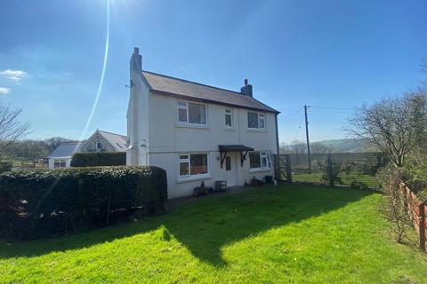 3 bedroom detached house for sale, Llwynygroes, Tregaron, SY25