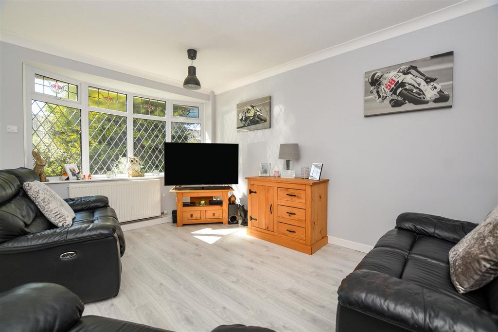 Whitfield Road, Scunthorpe 2 bed semidetached bungalow for sale £150,000