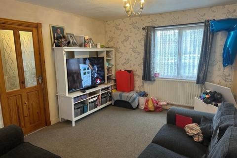 3 bedroom terraced house for sale, Glazier Drive, Neath Hill, Milton Keynes, MK14