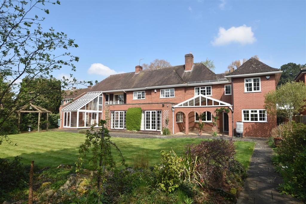 16 Mayfield Drive, Shrewsbury, SY2 6PB 6 bed house £850,000