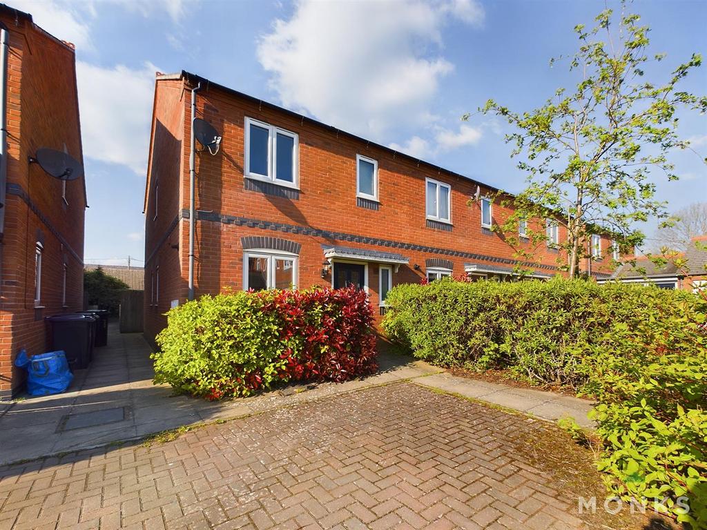 Dove Court, Baschurch, Shrewsbury 3 bed house for sale £195,000