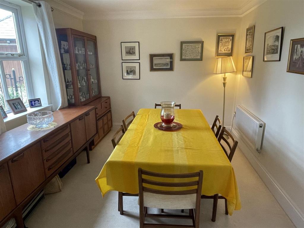 Dining Room.JPG