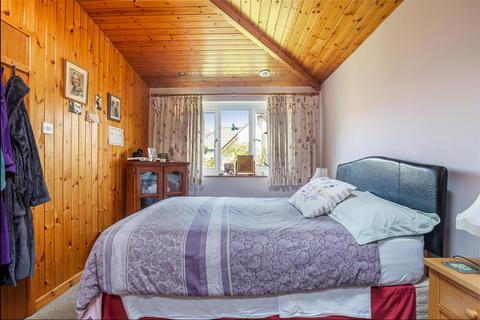 18 Riverside, Totnes, TQ9 5JB