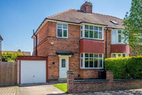 3 bedroom semi-detached house for sale, Grantham Drive, Holgate, York