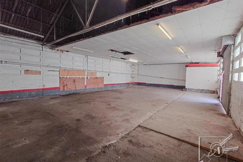 Industrial unit to rent, Shorne, Gravesend