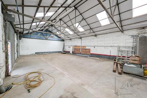 Industrial unit to rent, Shorne, Gravesend