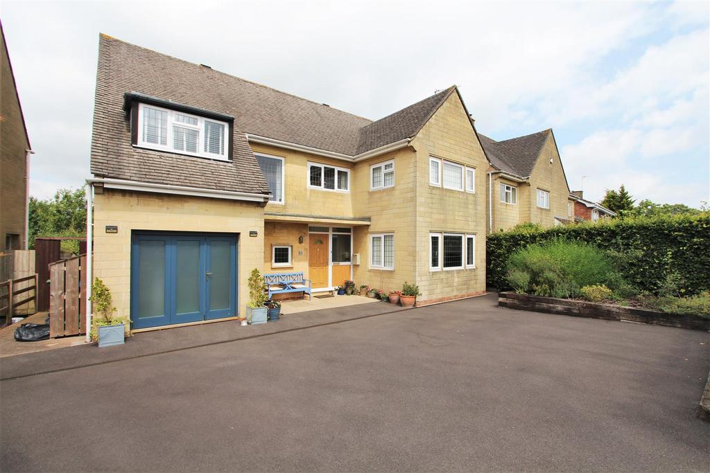 Manor Road, Keynsham, Bristol 5 bed detached house £725,000