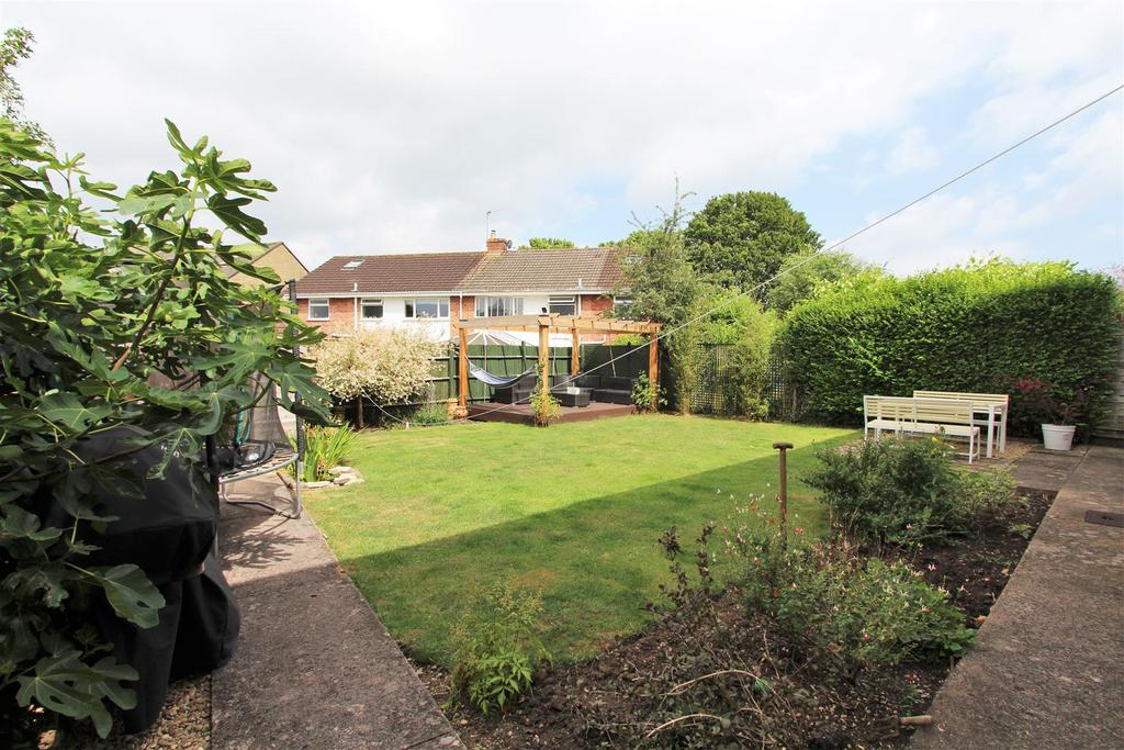 Manor Road, Keynsham, Bristol 5 bed detached house £725,000