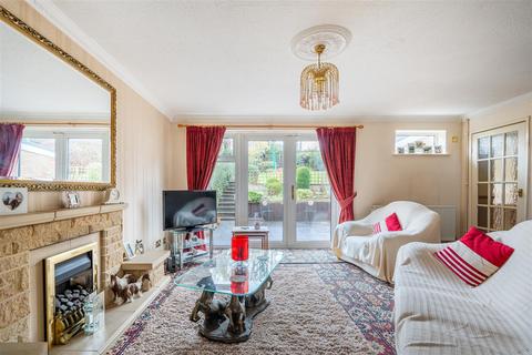 3 bedroom semi-detached house for sale, Taynton Close, Bitton, Bristol