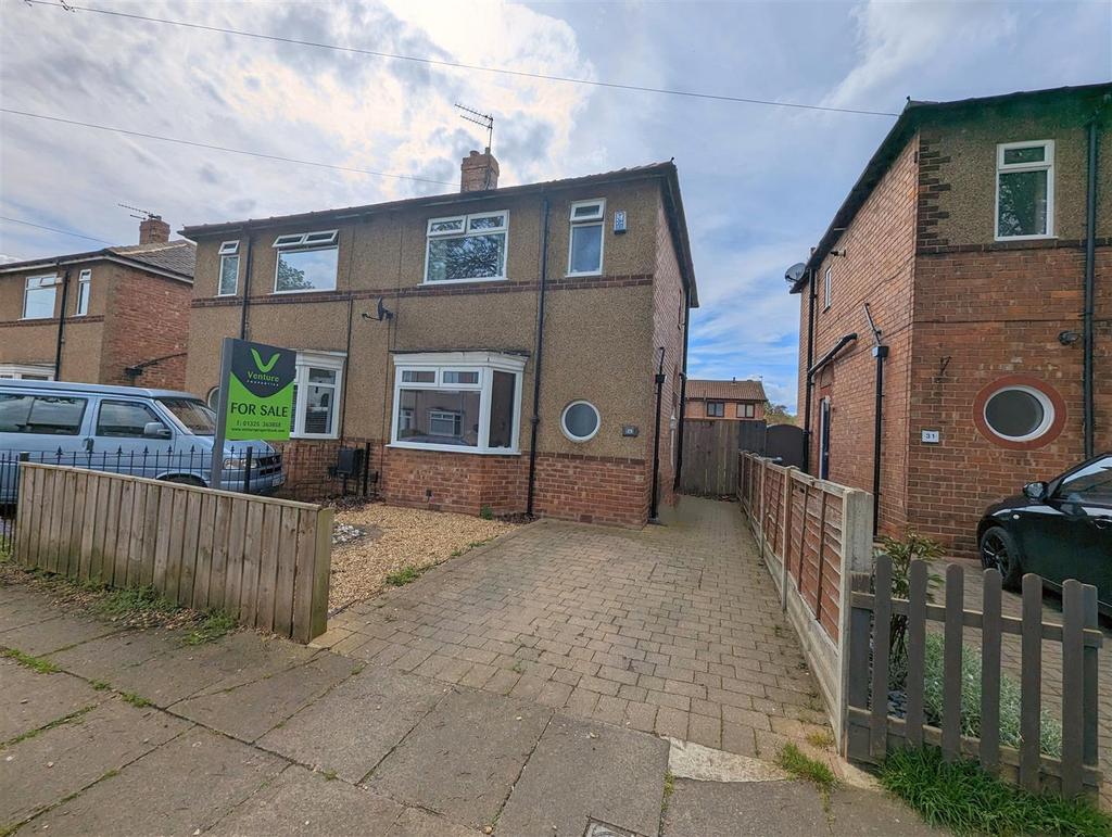 Westgate Crescent, Darlington 2 bed semidetached house for sale £125,000