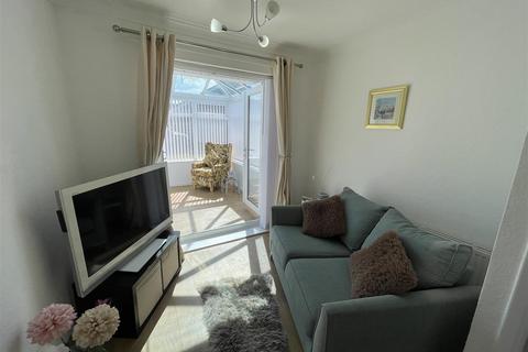 17 Annandale, Darlington, DL1 3QX