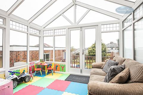 73 Vainor Road, Sheffield, S6 4AQ
