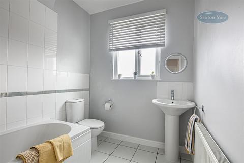 73 Vainor Road, Sheffield, S6 4AQ
