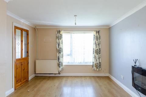 136 Kirkfield Road, Withernsea, HU19 2LD