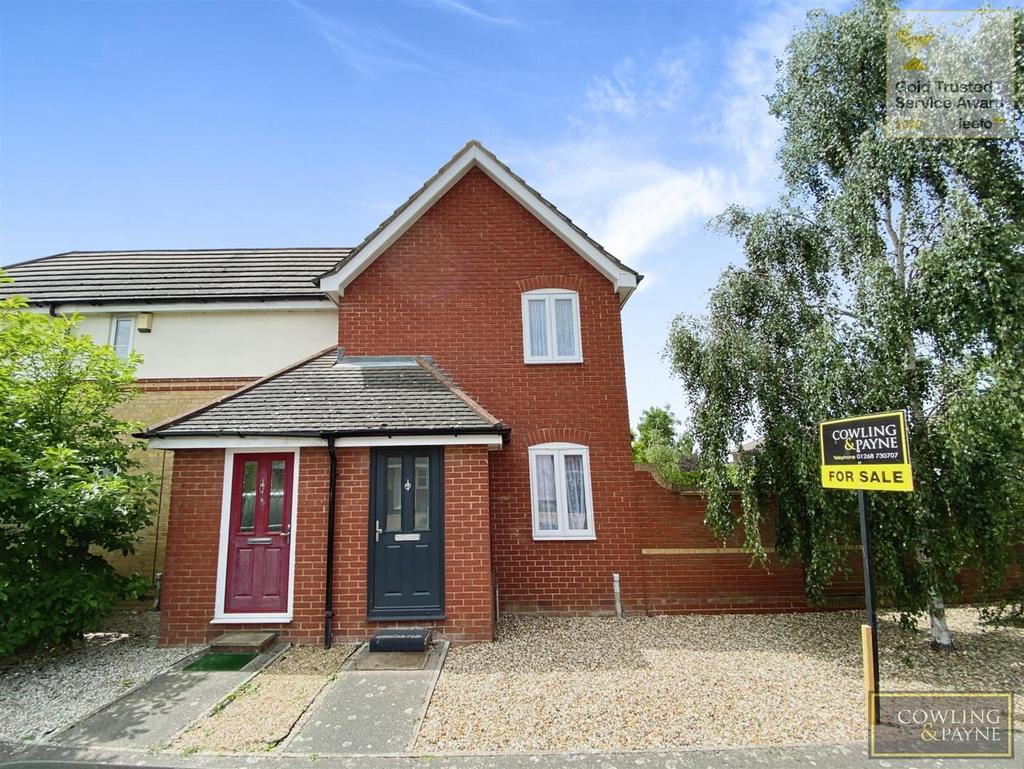 Melville Drive, Wickford 1 bed semidetached house £230,000