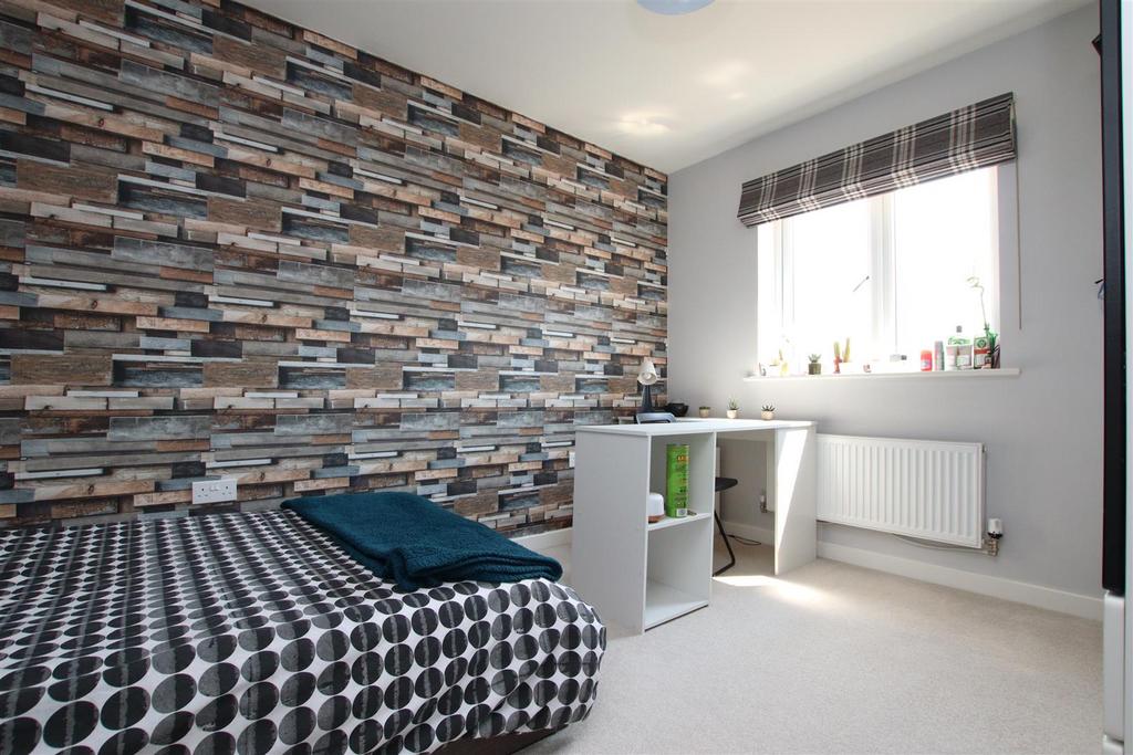 Bedroom 2.JPG
