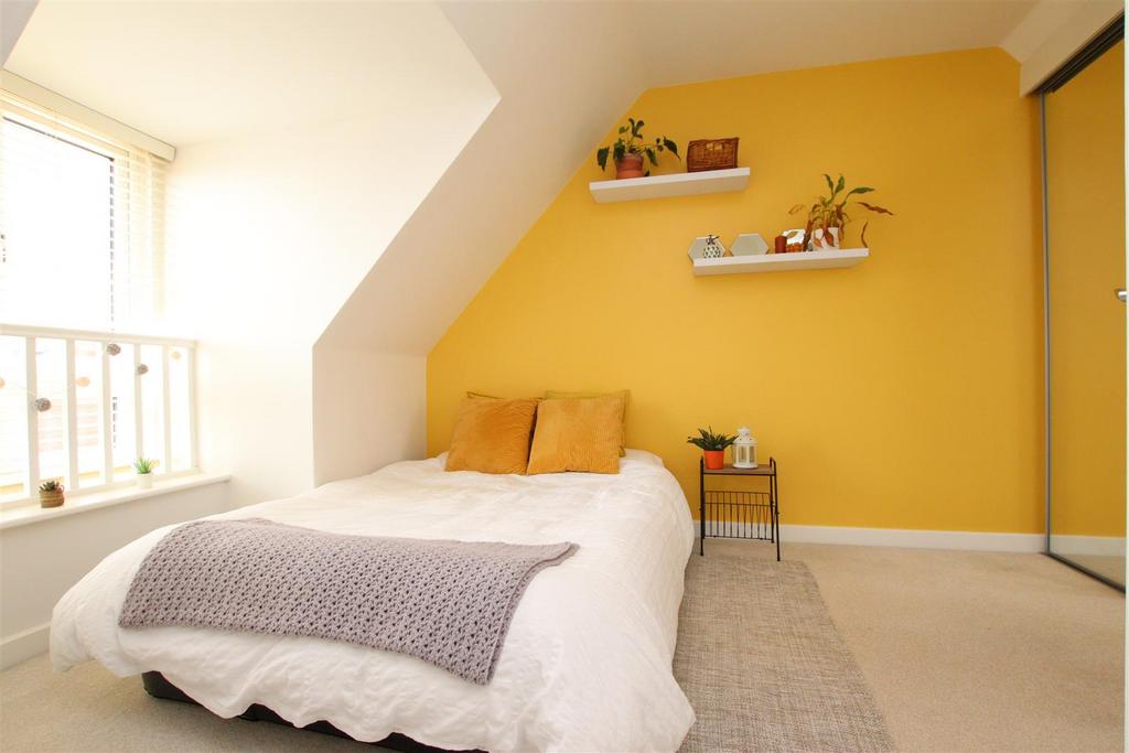Bedroom 5.JPG